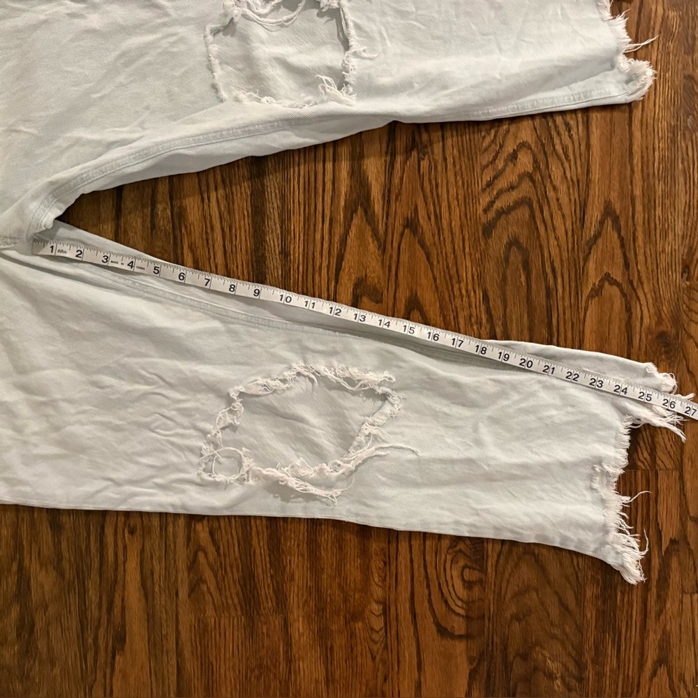 Free People We The Free Maggie Straight Cropped Jean Blue Light Wash Size 29 - Picture 4 of 8